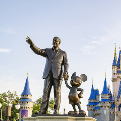 Magic Kingdom Castelo da Cinderela com Walt Disney 1 e1752261104641
