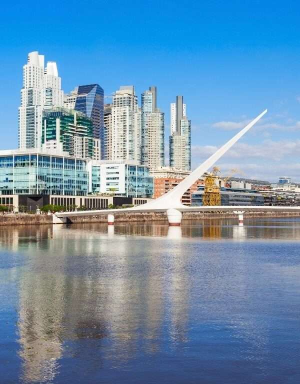 Buenos Aires Puente de la Mujer
